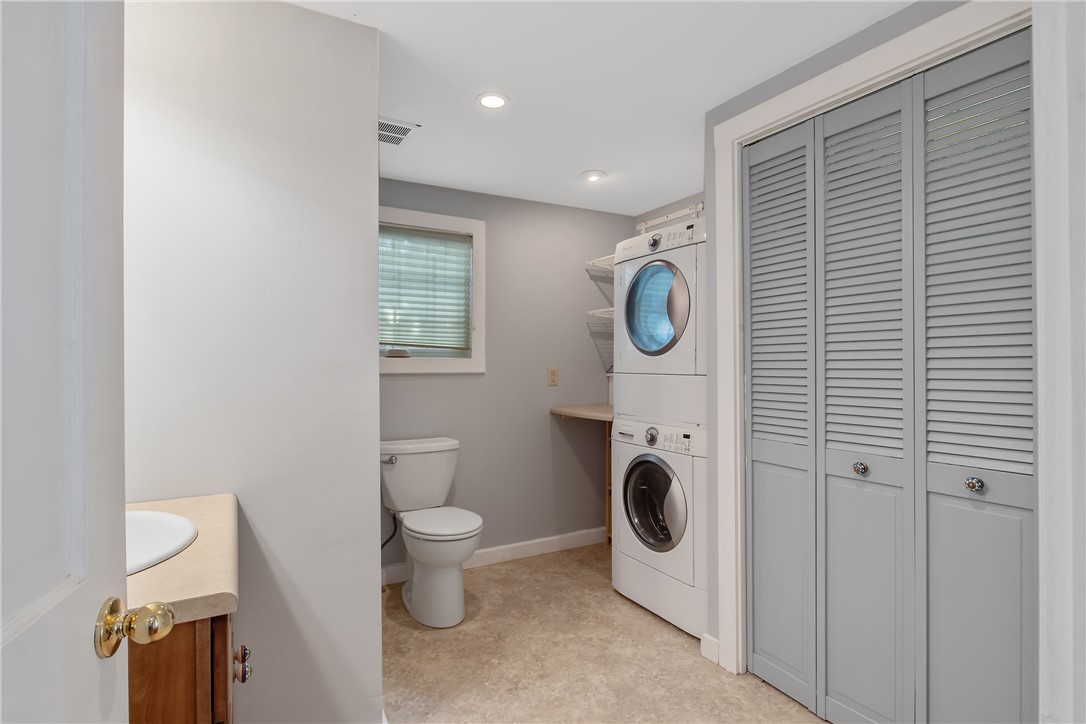 55 Lakeview Road Mexico, NY 13114 - Photo 25 of 42 Gallery Image 25