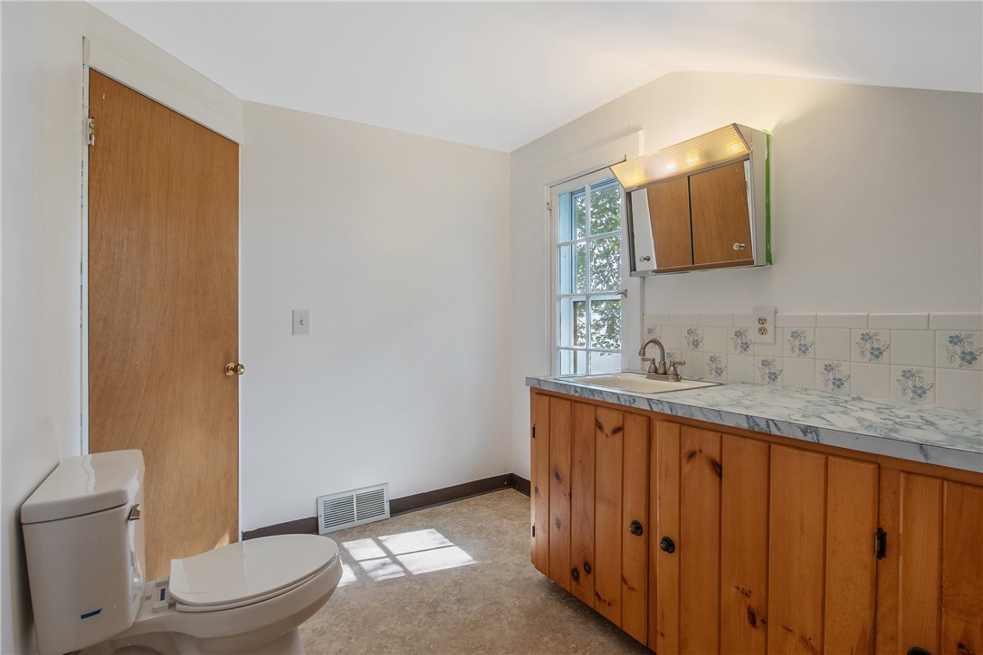 55 Lakeview Road Mexico, NY 13114 - Photo 31 of 42 Gallery Image 31