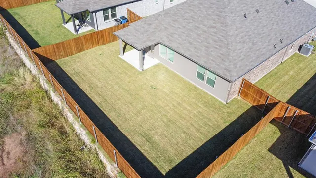 $2,750 | 510 Yellowstar Lane, Lavon, TX 75166