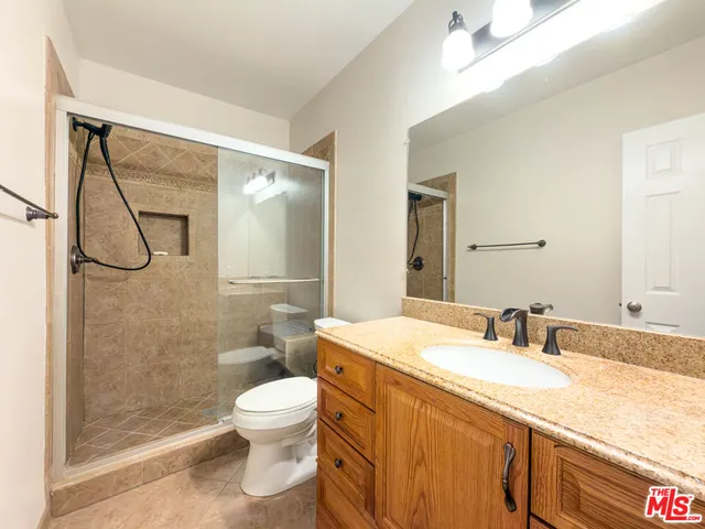 $4,850 | 9531 VÃa Ricardo, Burbank, CA 91504