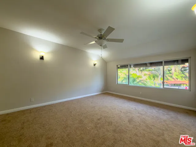 $4,850 | 9531 VÃa Ricardo, Burbank, CA 91504
