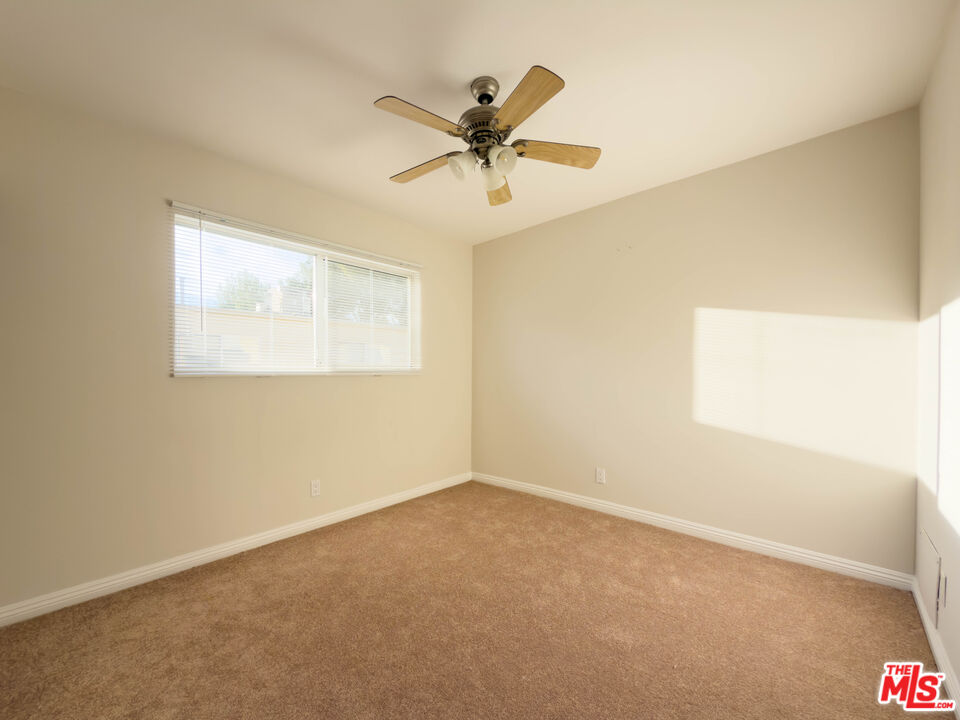 9531 Vía Ricardo Burbank, CA 91504 - Photo 22 of 23