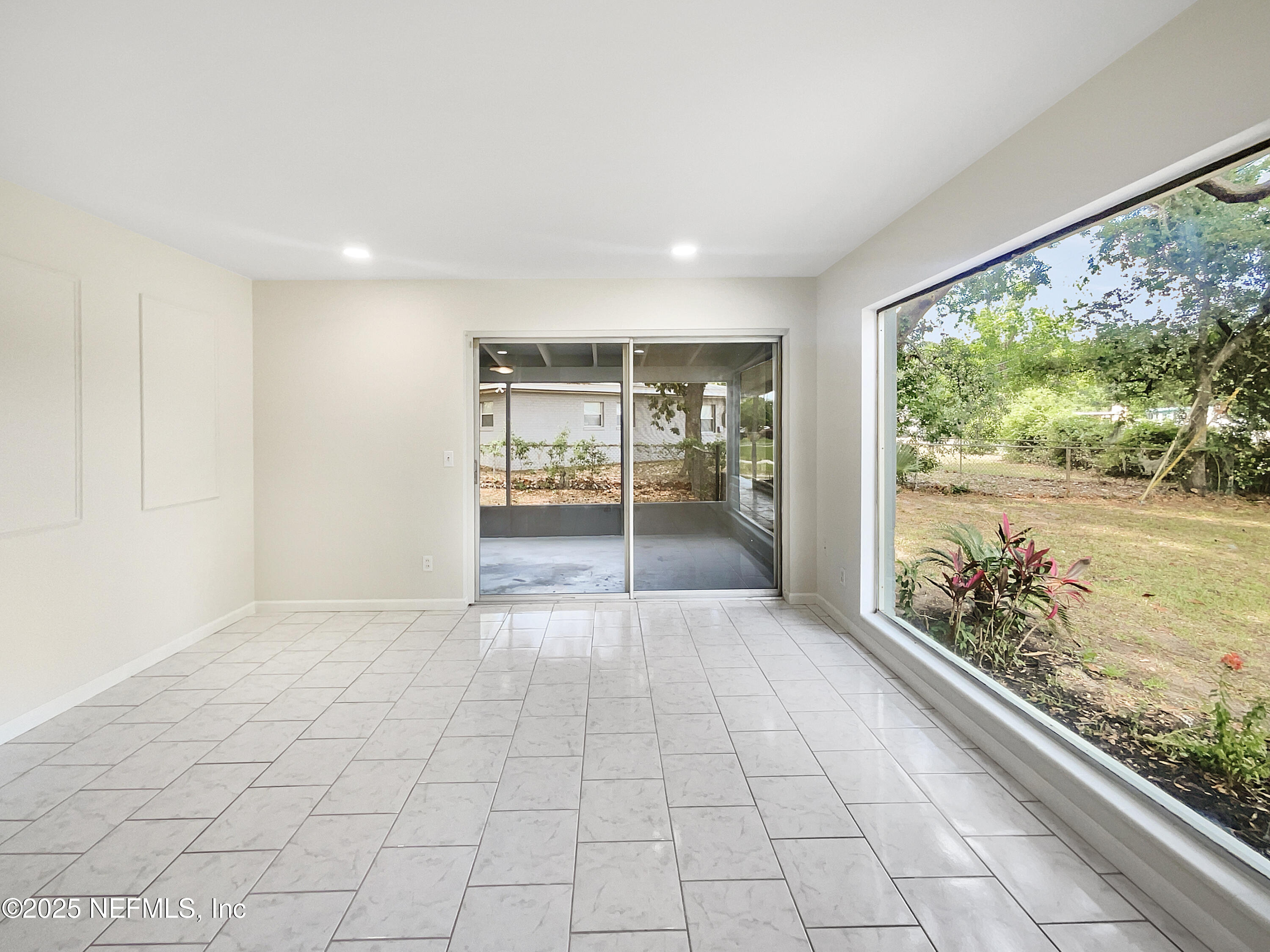 8636 Bermuda Road Jacksonville, FL 32208 - Photo 3 of 19 listing_2