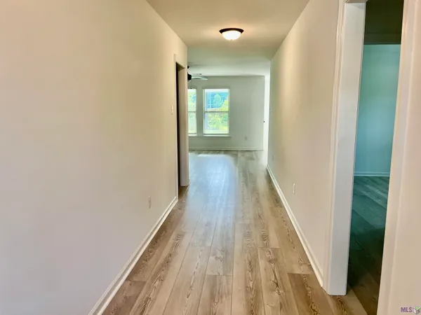 $1,750 | 10922 South Lakeside Drive, Denham Springs, LA 70726