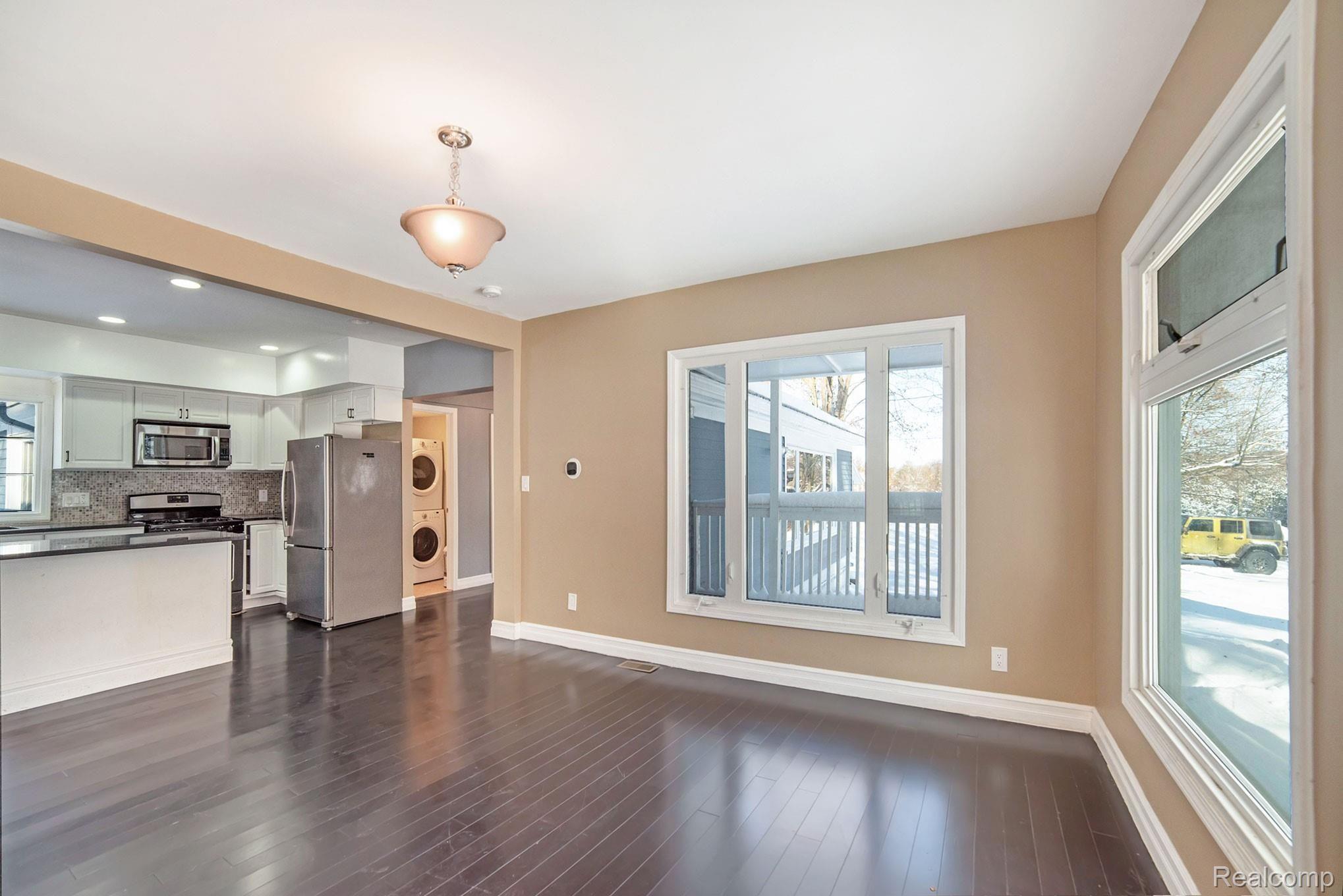 1005 Betts Road Leonard, MI 48367 - Photo 10 of 43 PWM_9302-1.jpg