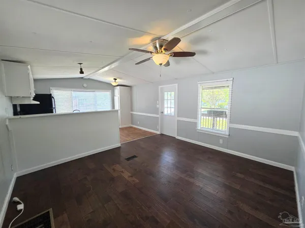 $1,150 | 8527 San Juan Calzada, Pensacola, FL 32507