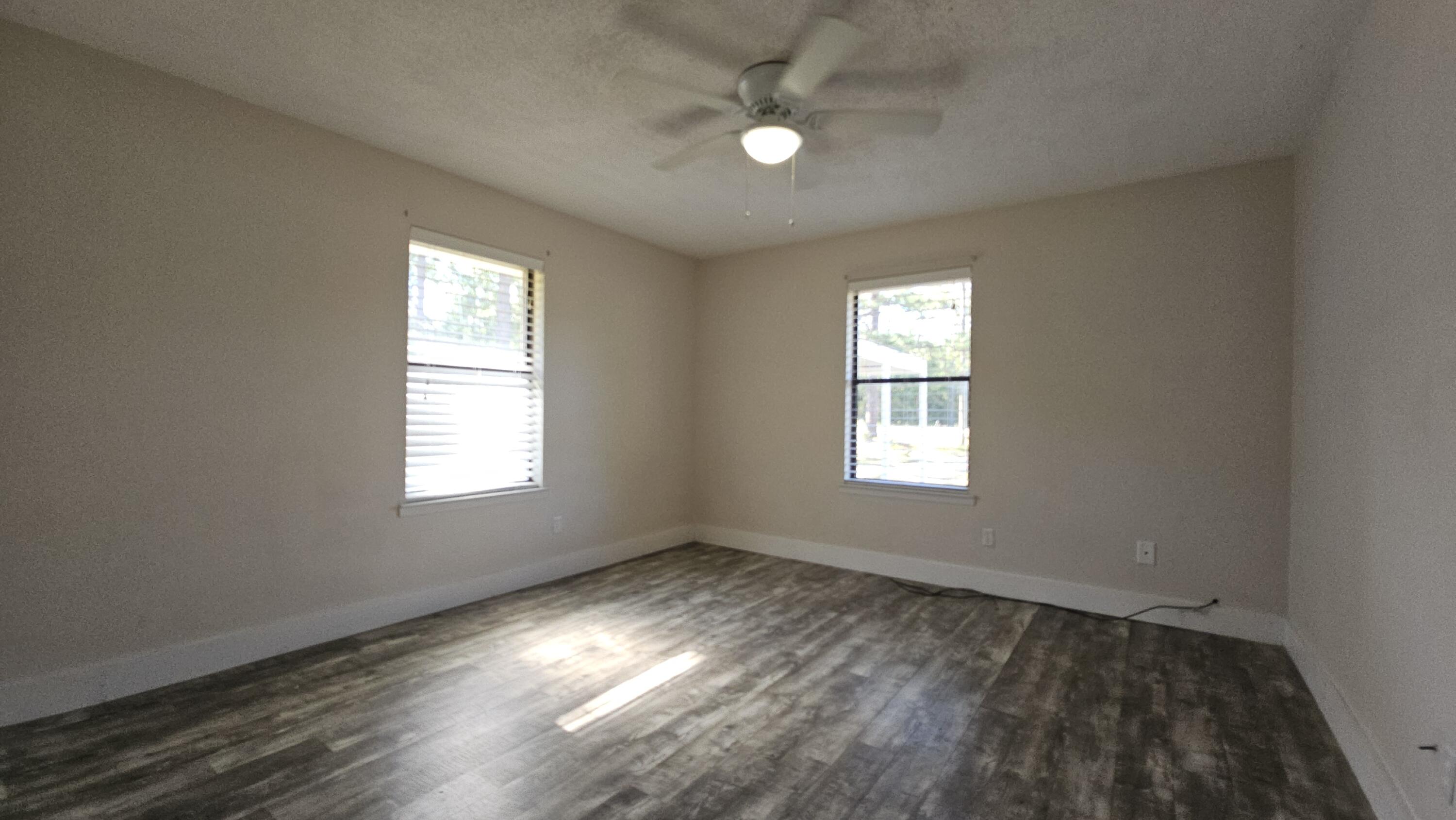 1952 Co Highway 3280 Freeport, FL 32439 - Photo 7 of 17 1000037059