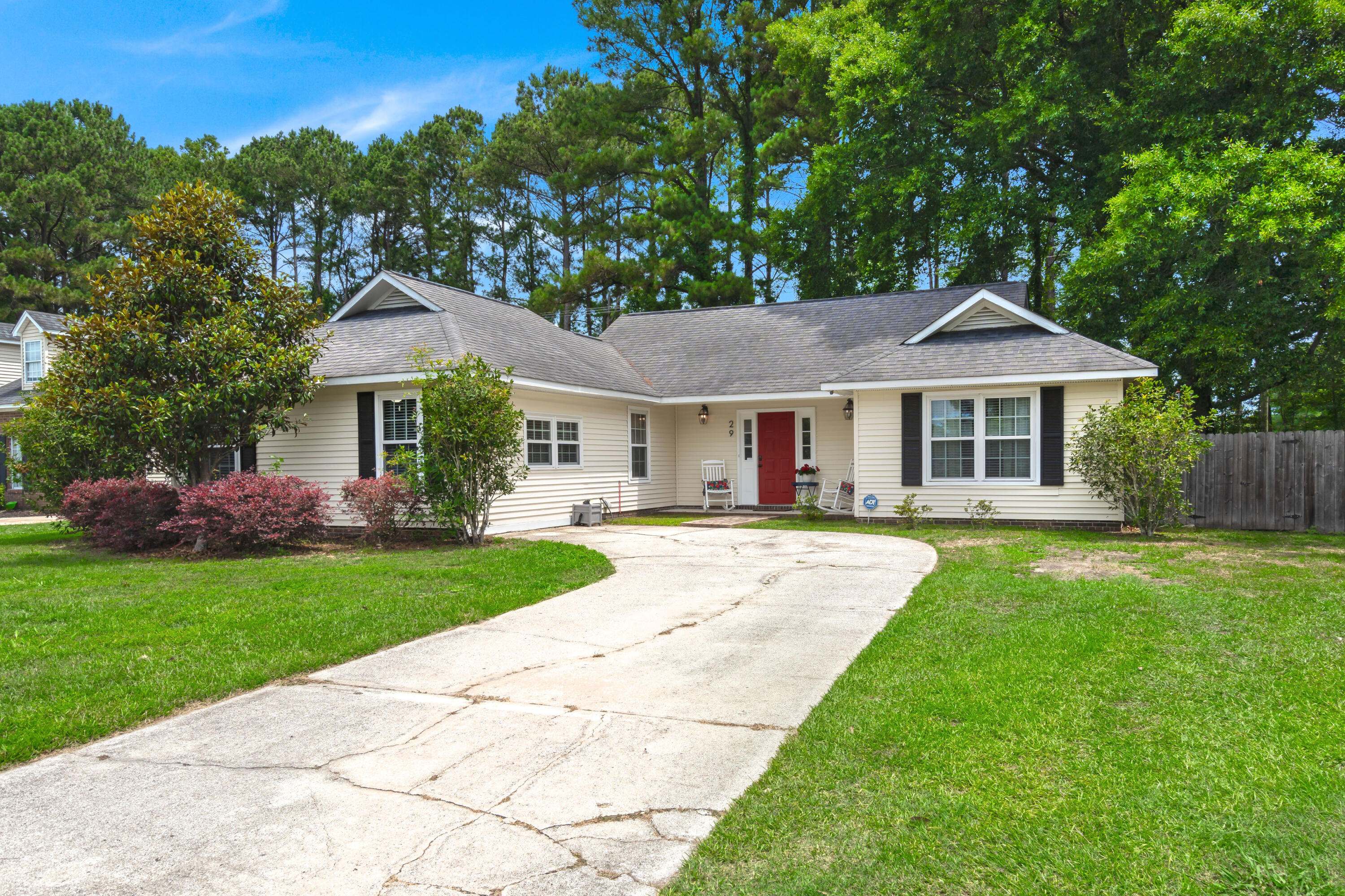 29 Fieldfare Way Charleston, SC 29414 - Photo 2 of 37