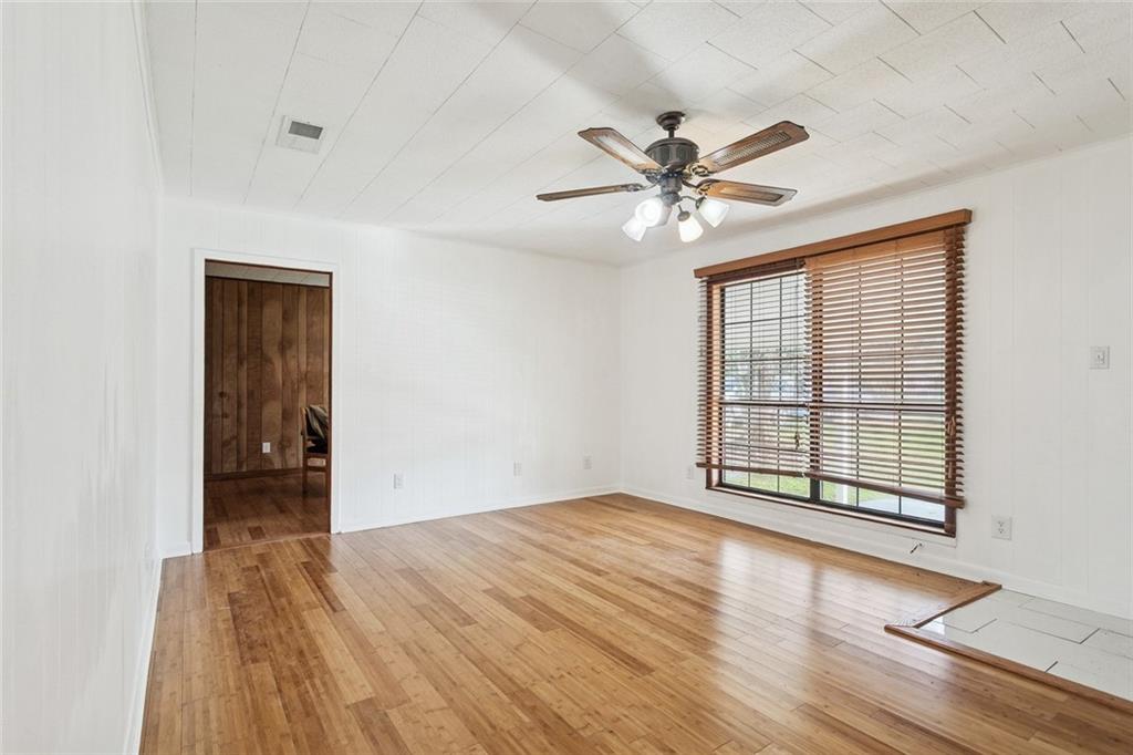 11563 Wardline Road Hammond, LA 70401 - Photo 3 of 16