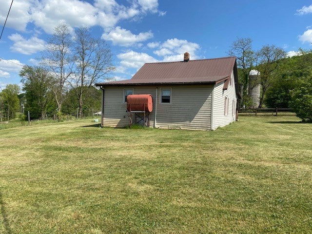 6524 Cedar Springs Road Speedwell, VA 24374 - Photo 28 of 39 Gallery Image 28
