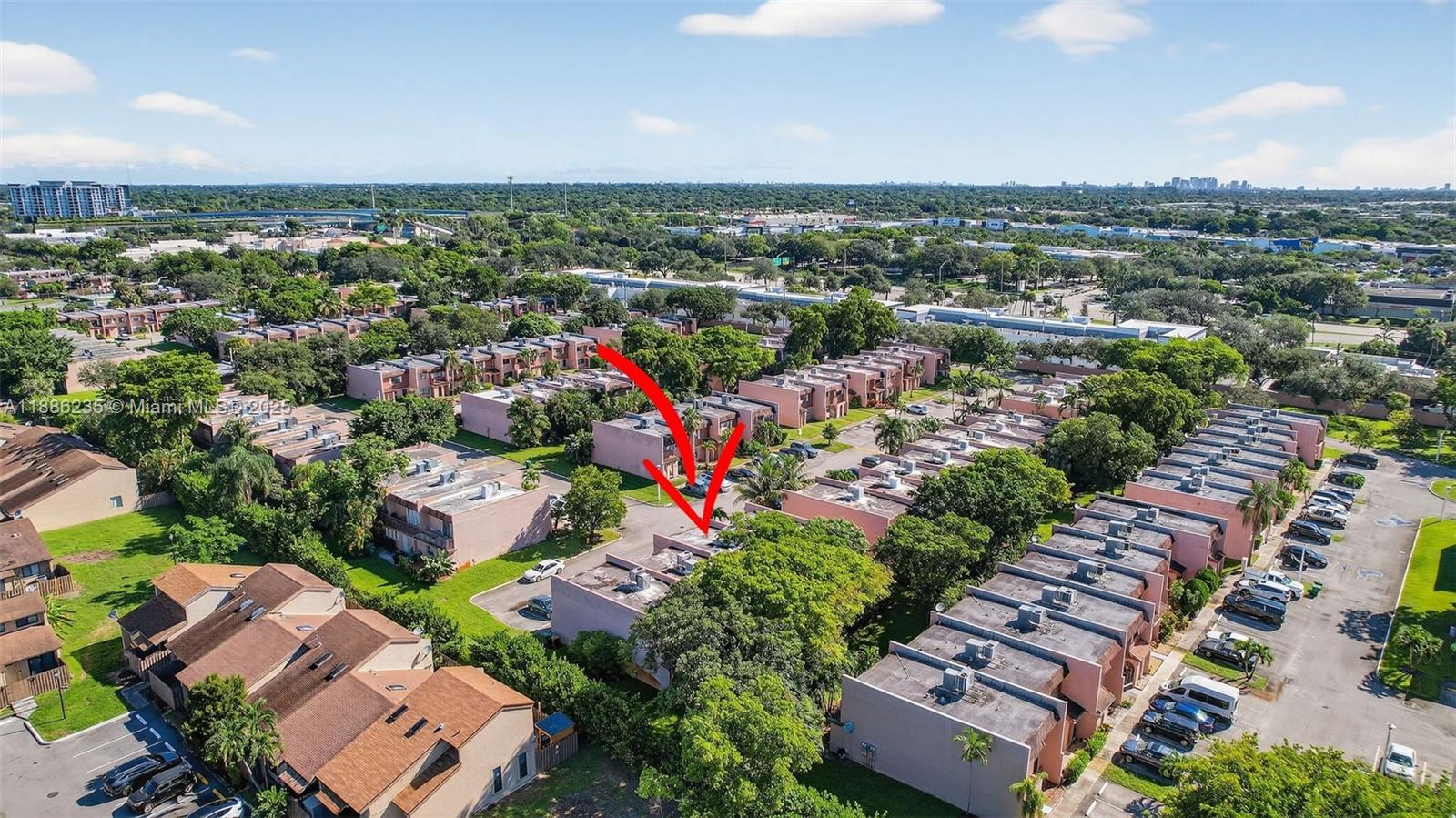 27 Madrid Lane, Unit 28 Davie, FL 33324 - Photo 29 of 34 an aerial view of a city