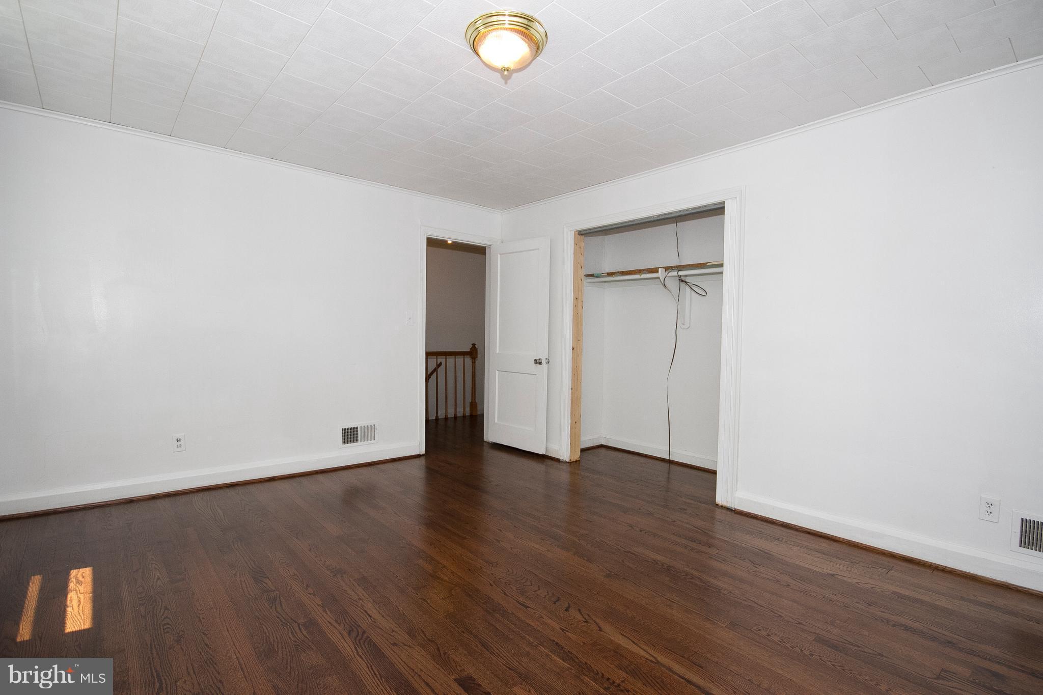 8120 Pleasant Plains Road Towson, MD 21286 - Photo 13 of 28 Bedroom #1