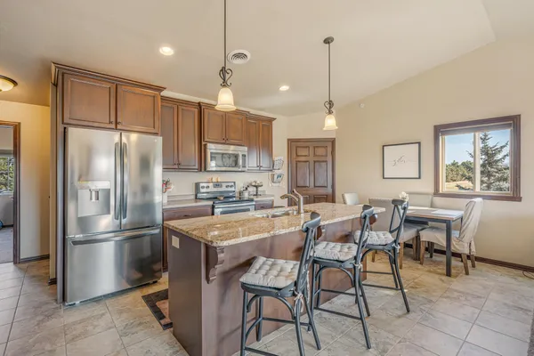 $323,900 | 1072 Willis Way, Appleton, WI 54913