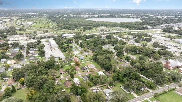 $1,890 | 932 Augusta Street, Lakeland, FL 33805