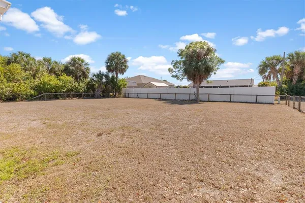 $2,000 | 18019 Avonsdale Circle, Port Charlotte, FL 33948