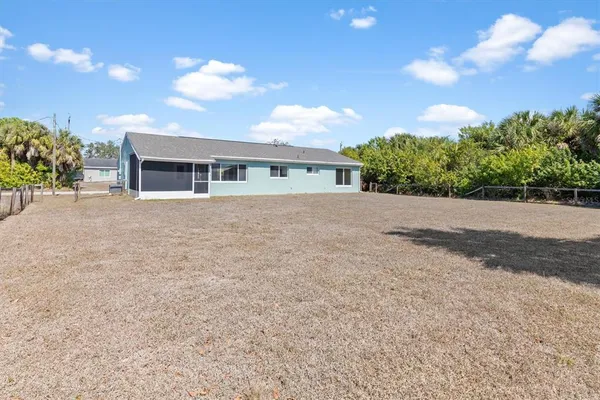 $2,000 | 18019 Avonsdale Circle, Port Charlotte, FL 33948