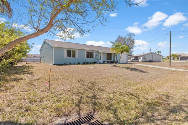 $2,000 | 18019 Avonsdale Circle, Port Charlotte, FL 33948