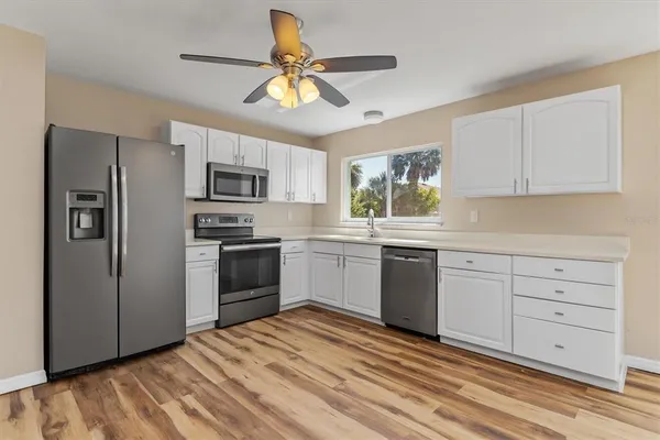 $2,000 | 18019 Avonsdale Circle, Port Charlotte, FL 33948