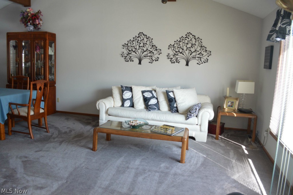 1618 Rustic Trail Parma, OH 44134 - Photo 2 of 7 Gallery Image 2