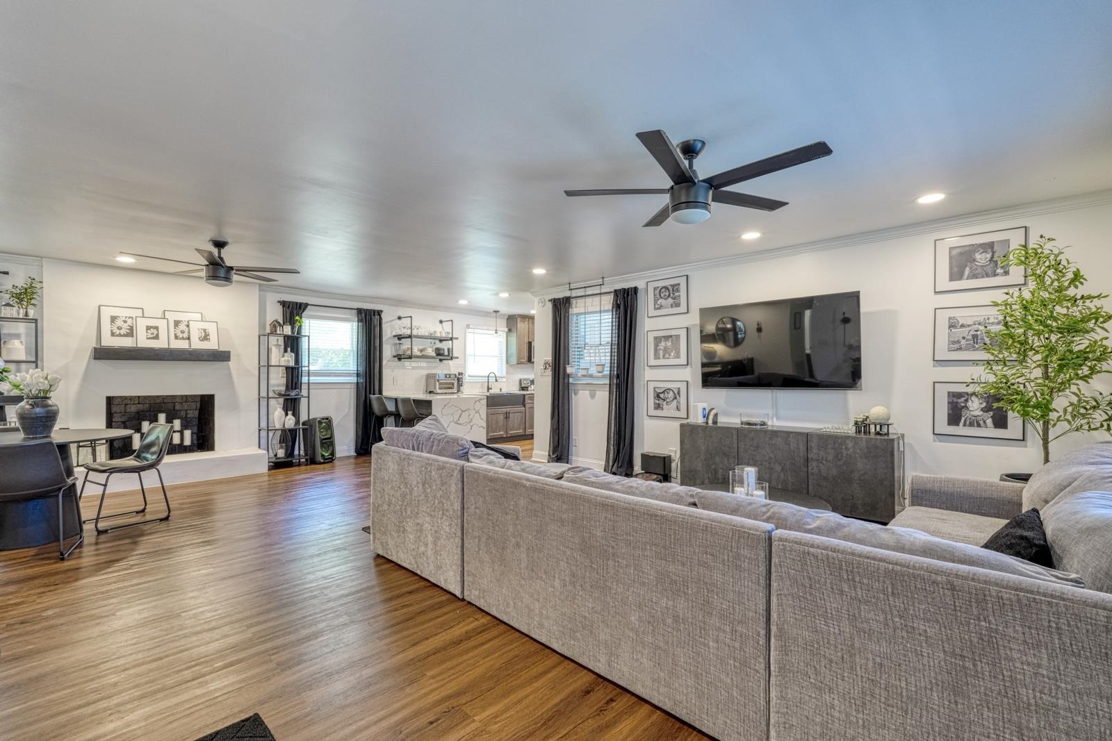 466 Belcher Road Boiling Springs, SC 29316 - Photo 2 of 31 Gallery Image 2