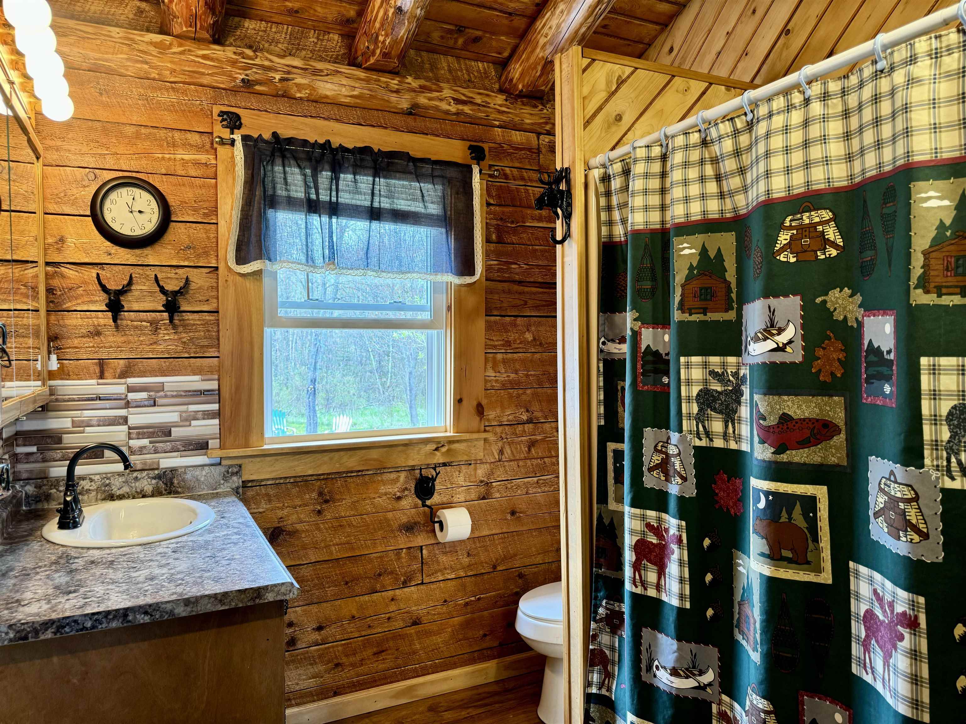 189 Whipple Road Jefferson, NH 03583 - Photo 19 of 40 Gallery Image 19