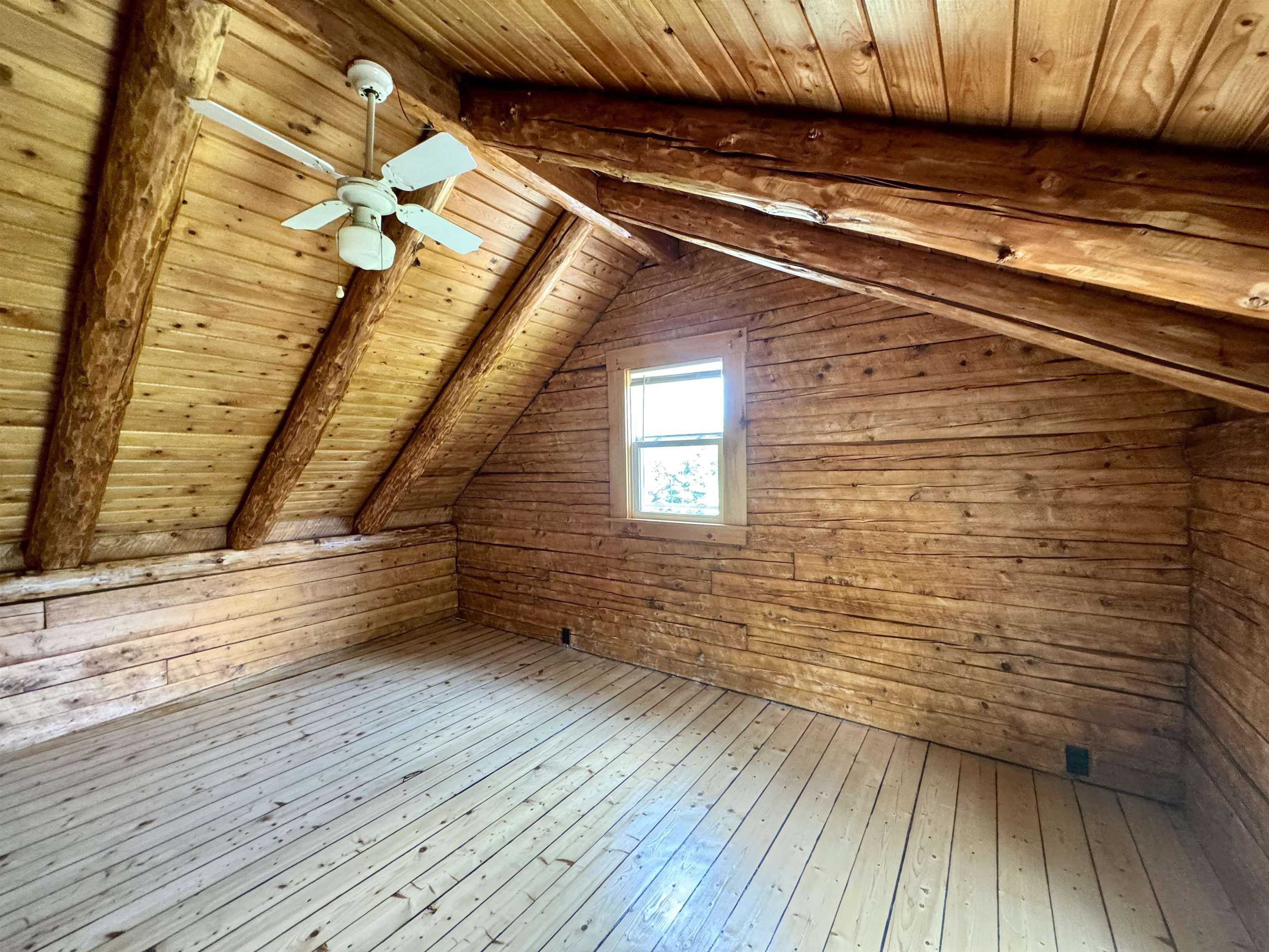 189 Whipple Road Jefferson, NH 03583 - Photo 25 of 40 Gallery Image 25