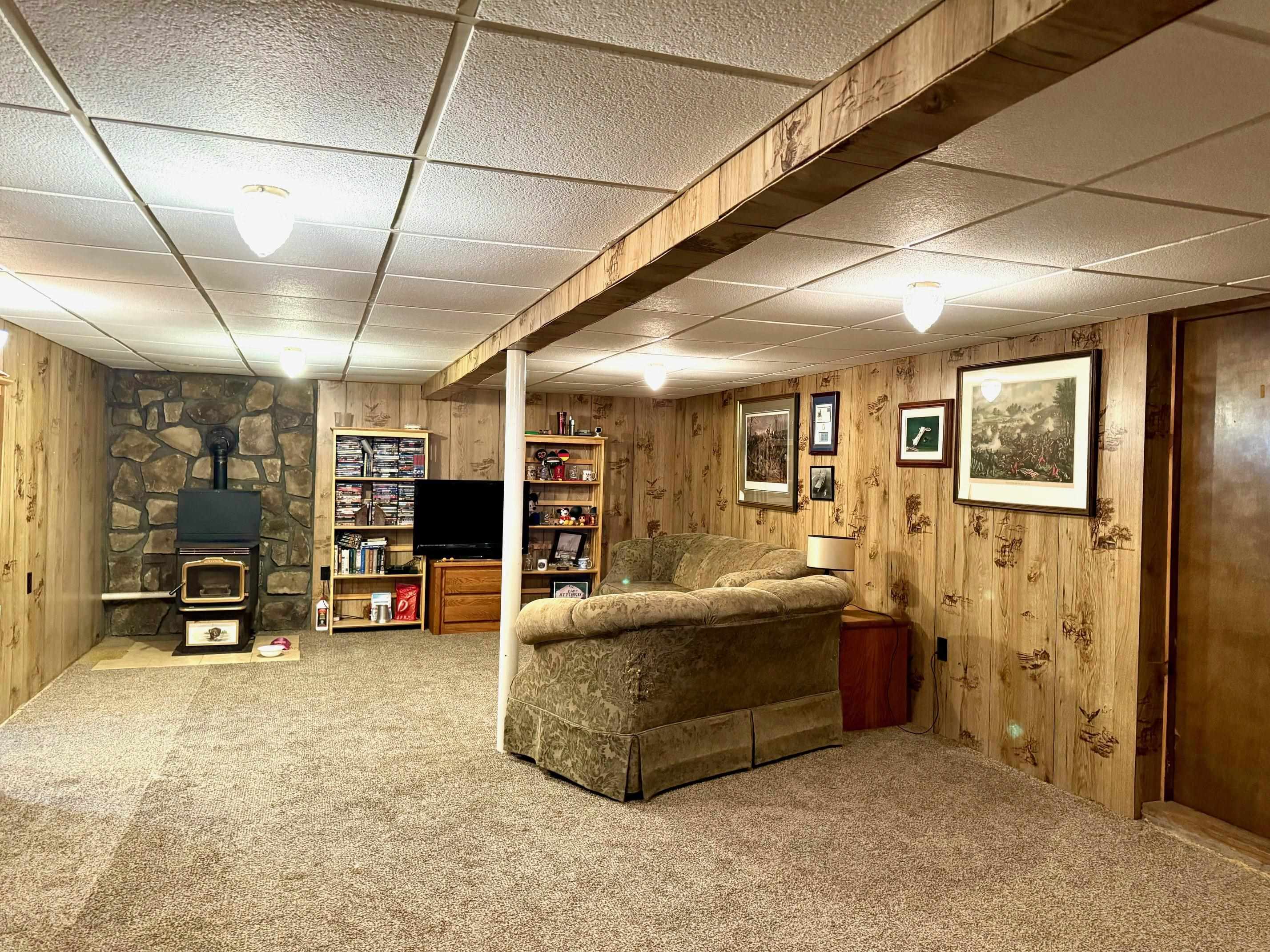 189 Whipple Road Jefferson, NH 03583 - Photo 26 of 40 Gallery Image 26
