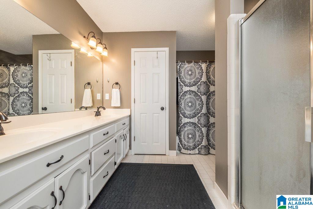 1304 Colonial Way Alabaster, AL 35007 - Photo 13 of 27