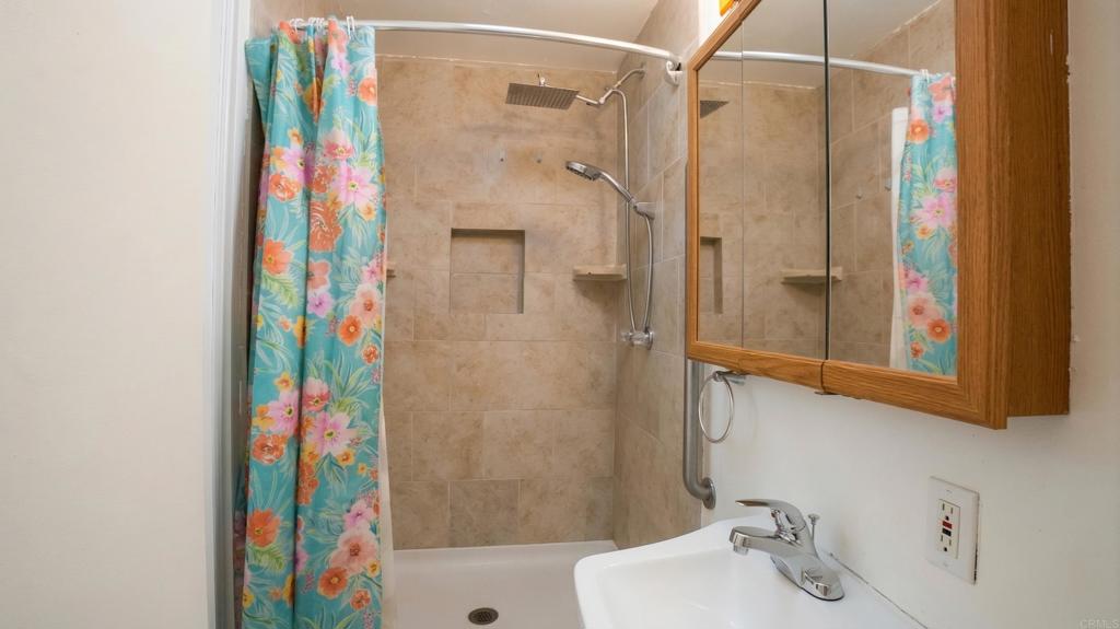 538 Felicita Avenue Spring Valley, CA 91977 - Photo 28 of 40