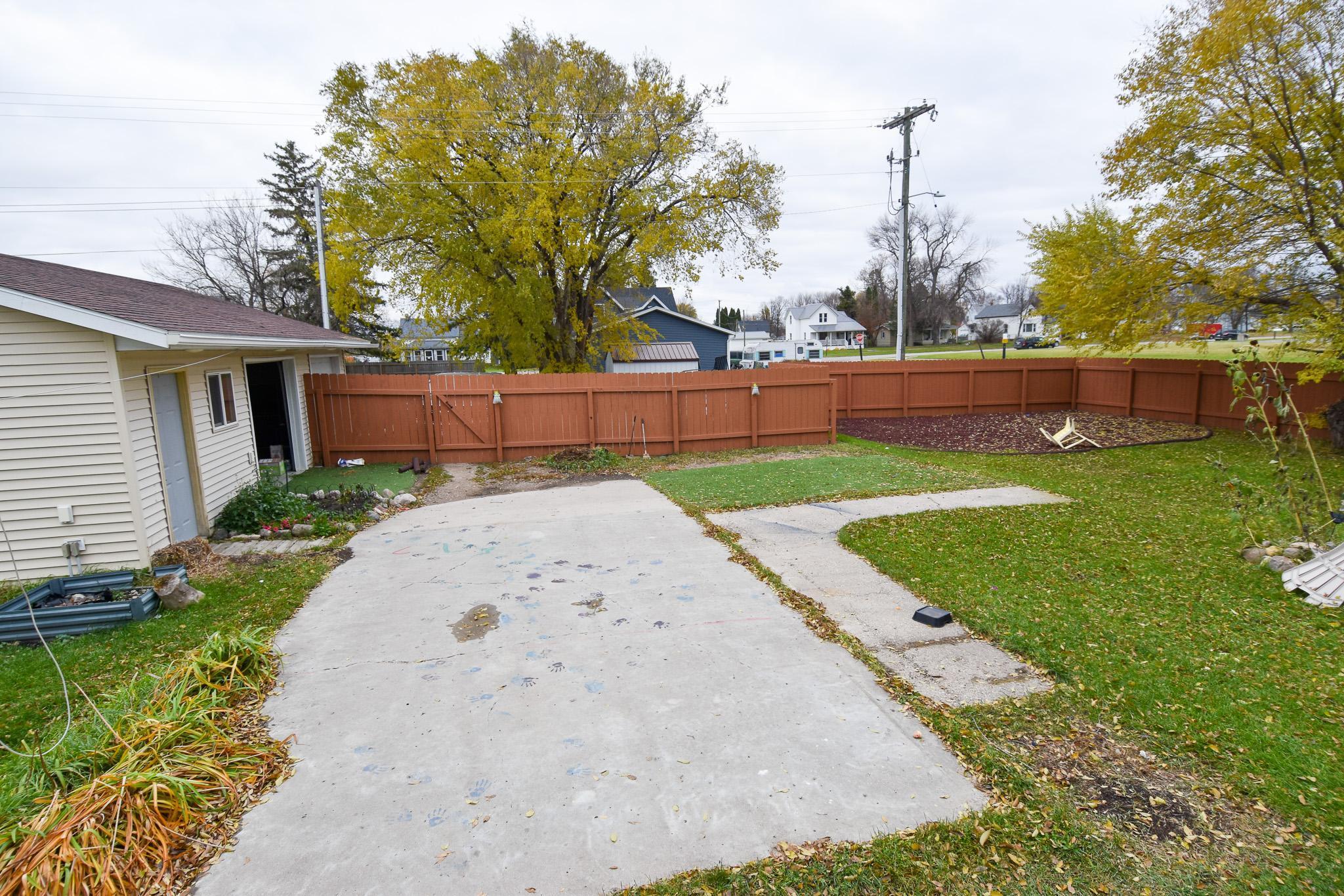 315 State Avenue Southwest Red Lake Falls, MN 56750 - Photo 22 of 29