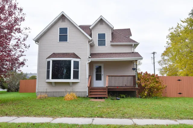 $125,000 | 315 State Avenue Southwest, Red Lake Falls, MN 56750