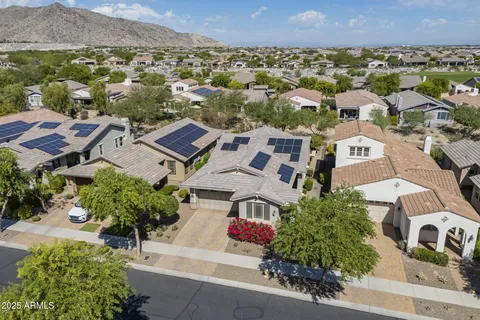 $519,900 | 20760 West Minnezona Avenue, Buckeye, AZ 85396