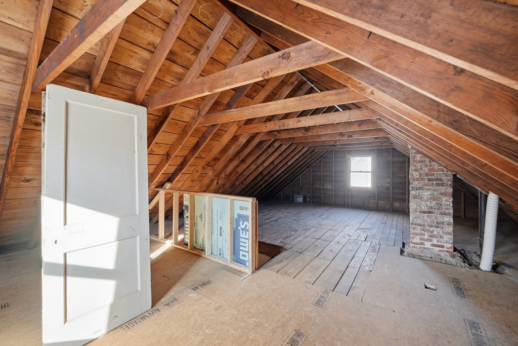 163 Powell Avenue Springfield, MA 01118 - Photo 15 of 26