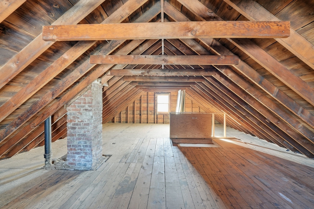 163 Powell Avenue Springfield, MA 01118 - Photo 16 of 26