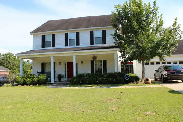 $1,700 | 9252 Greenleaf Drive, Daphne, AL 36527