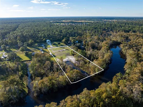 $230,000 | 334 Coushatta Lane, Lake Charles, LA 70611