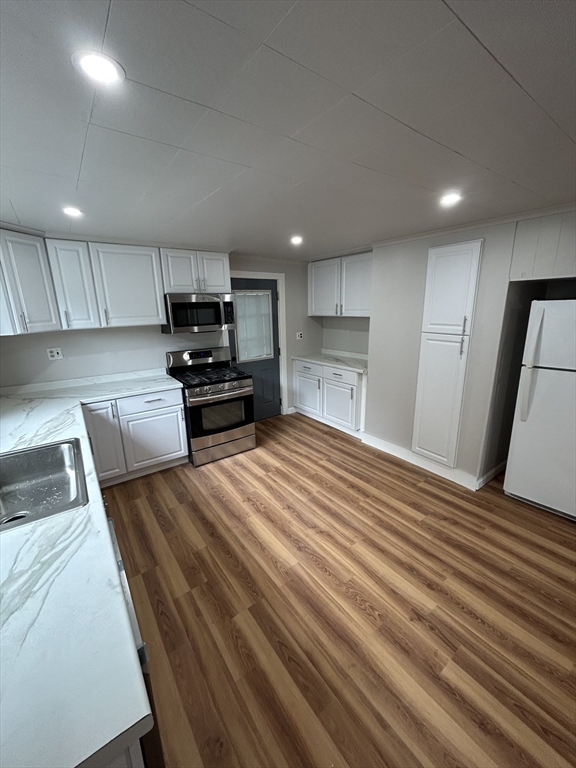 5 Tower Street, Unit 1 Hudson, MA 01749 - Photo 6 of 16