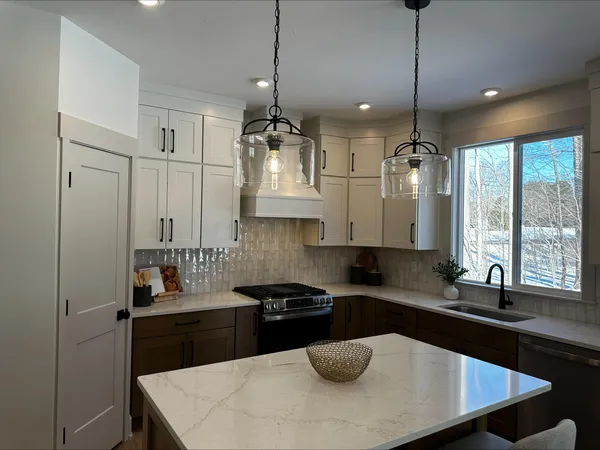 $690,000 | 7612 Clementine Avenue, Byron Center, MI 49315