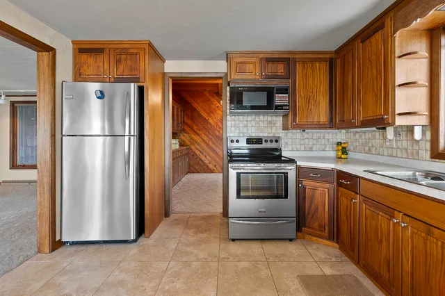 $724,900 | N9613 Bay Shore Lane, Luxemburg, WI 54217