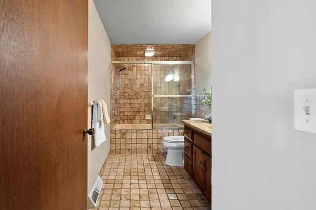 $724,900 | N9613 Bay Shore Lane, Luxemburg, WI 54217