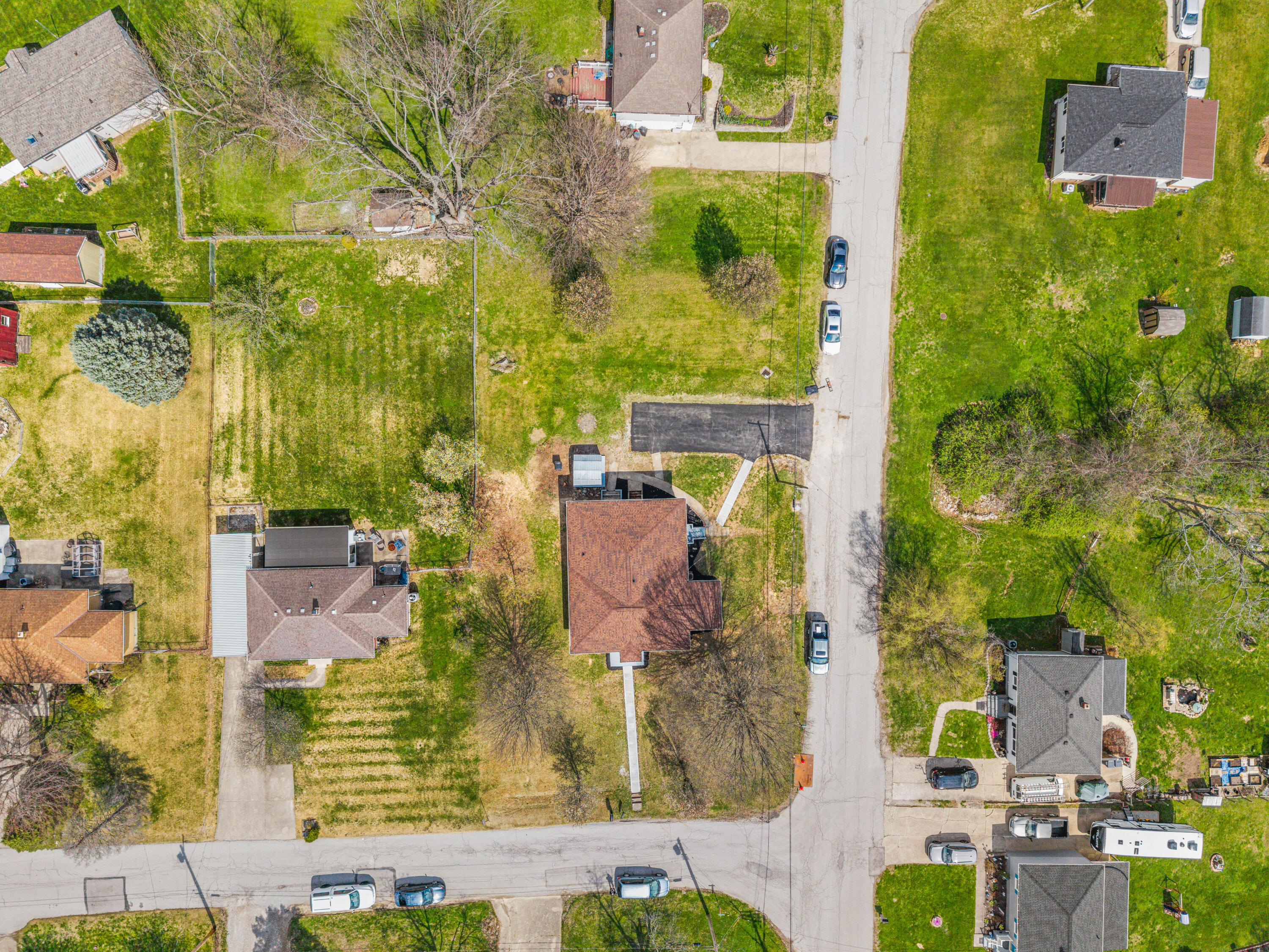 1002 Orchid Road Florence, KY 41042 - Photo 7 of 27
