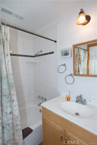 $1,700 | 2008 Pioneer Way, Pine Mountain Club, CA 93222