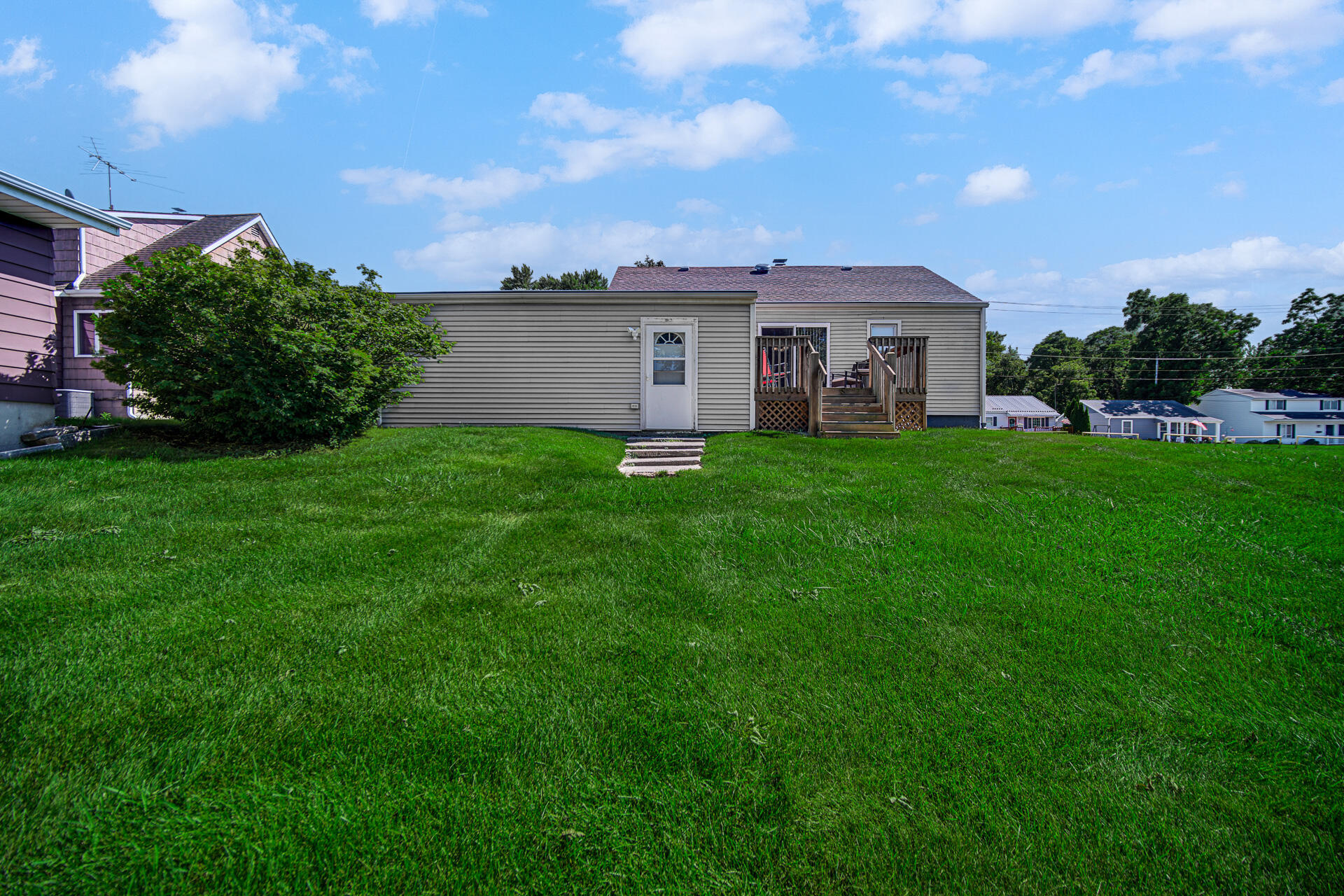434 West Walnut Street Crown Point, IN 46307 - Photo 16 of 17 1920x1280