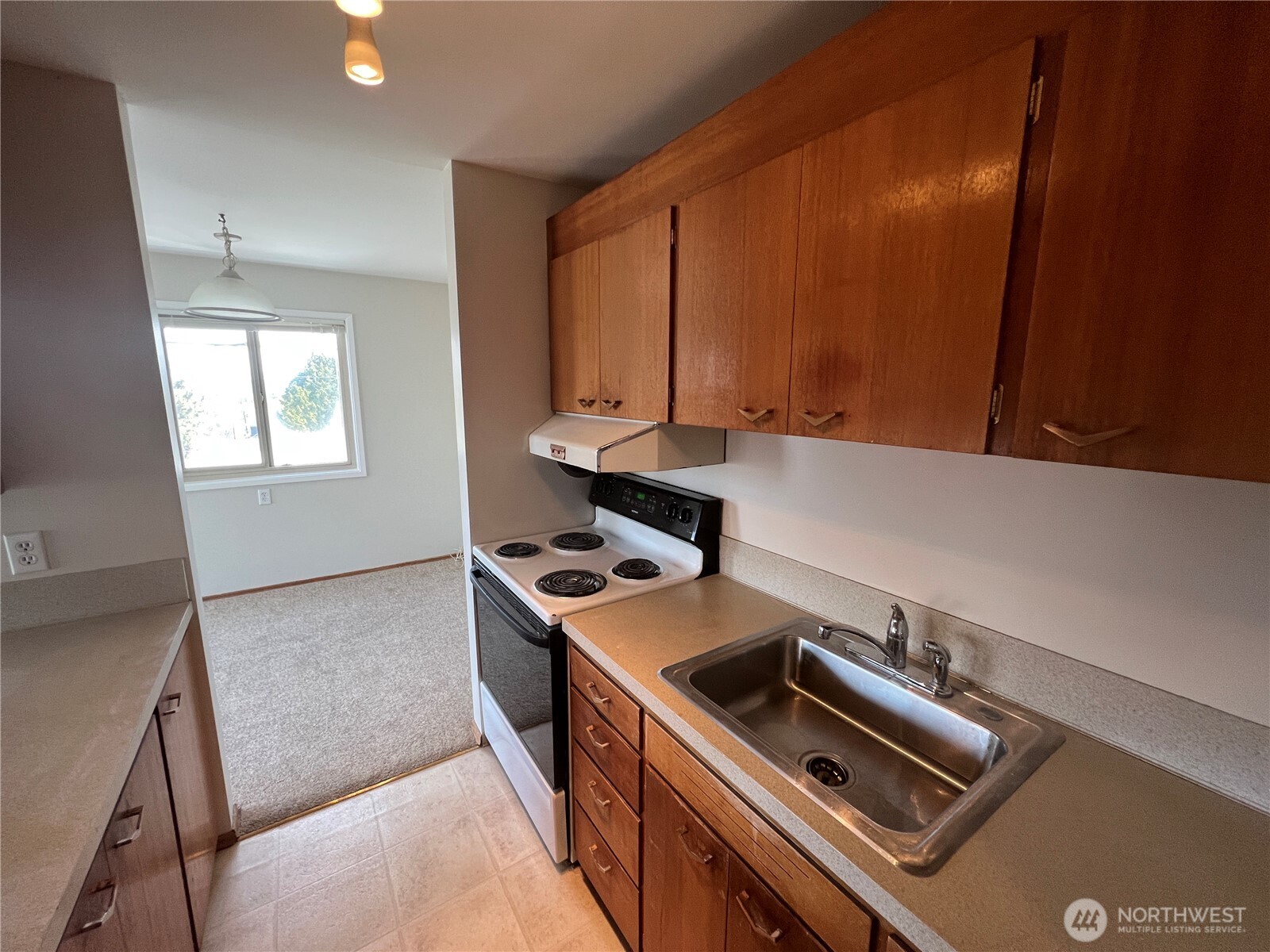 1505 East Galer Street, Unit 3 Seattle, WA 98112 - Photo 4 of 9 a room with storage and utility