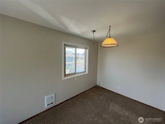 $2,100 | 1505 East Galer Street, Unit 3, Seattle, WA 98112