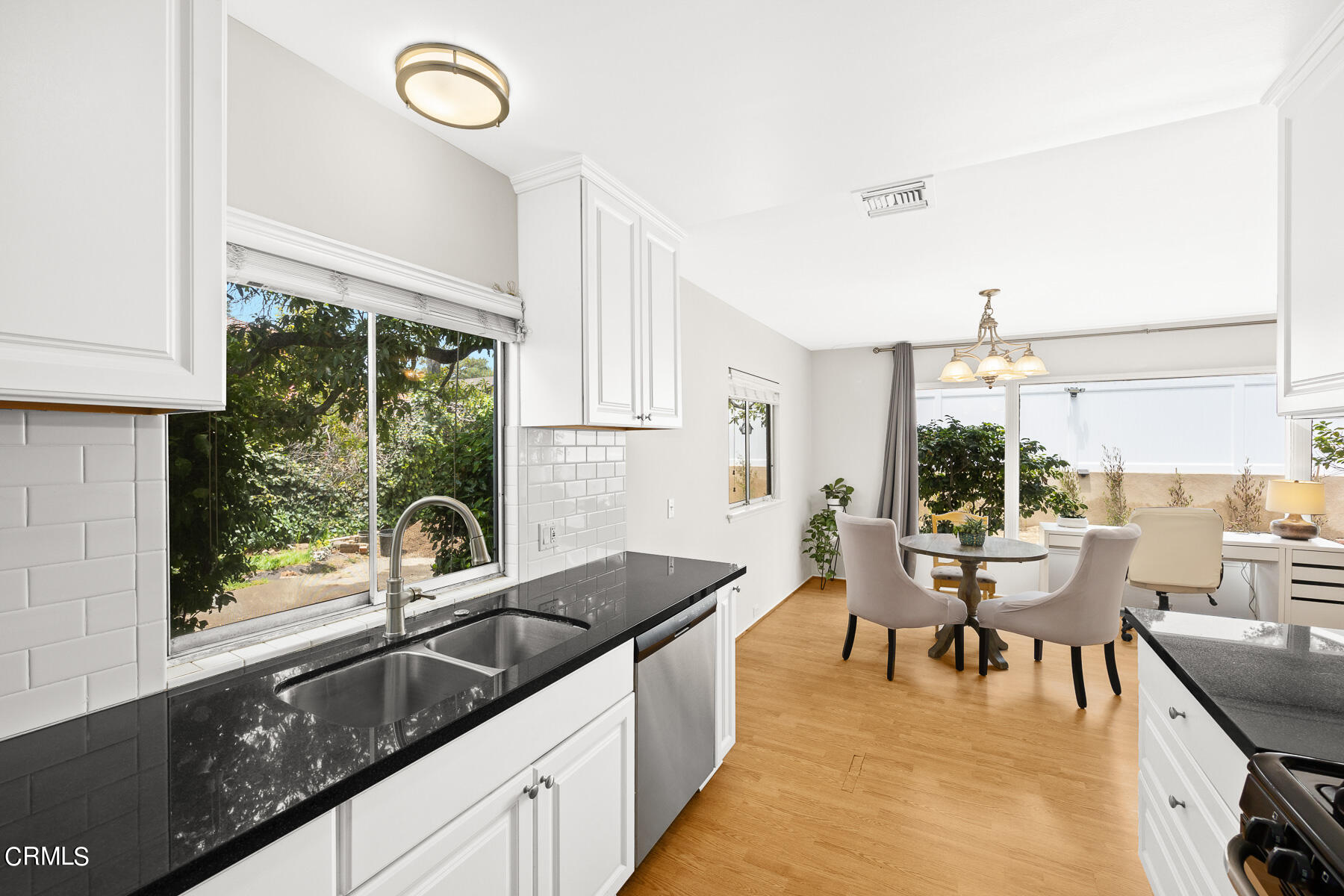 636 Knight Way La Canada Flintridge, CA 91011 - Photo 13 of 44 a large kitchen with granite countertop a sink and a stove