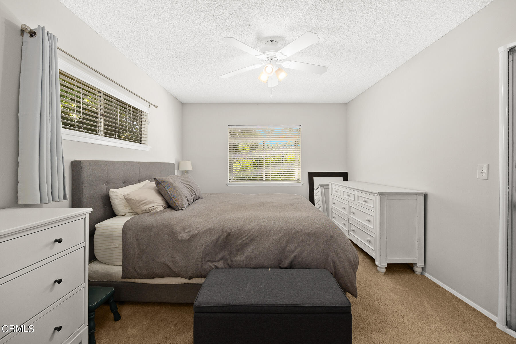 636 Knight Way La Canada Flintridge, CA 91011 - Photo 19 of 44 a bedroom with a bed and window