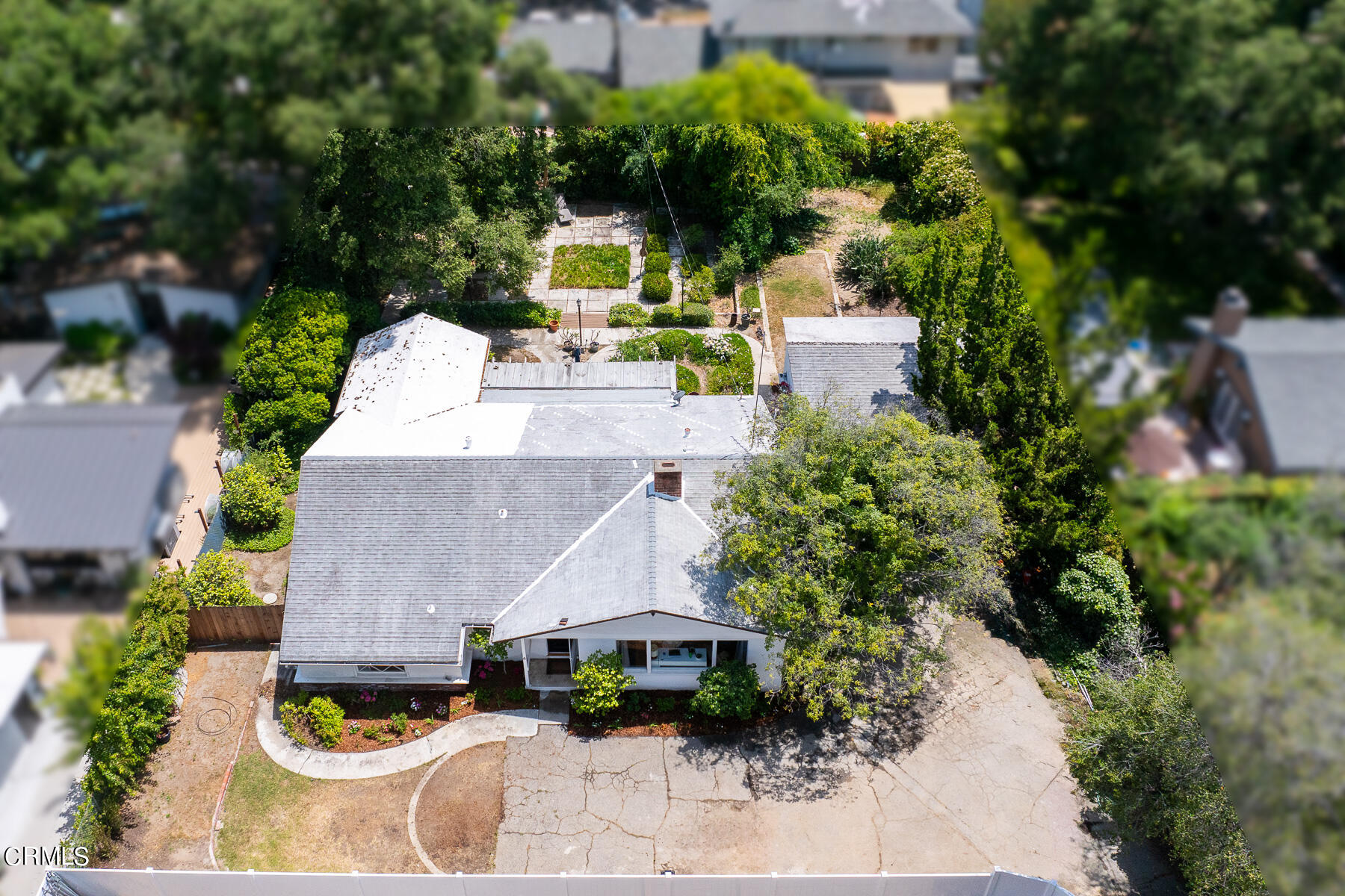 636 Knight Way La Canada Flintridge, CA 91011 - Photo 38 of 44 an aerial view of a house with swimming pool and outdoor seating