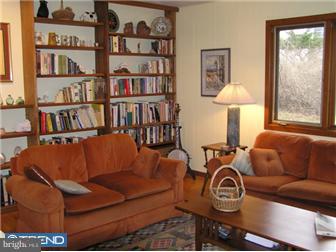 1508 Waynesborough Road Paoli, PA 19301 - Photo 6 of 12 Family Room