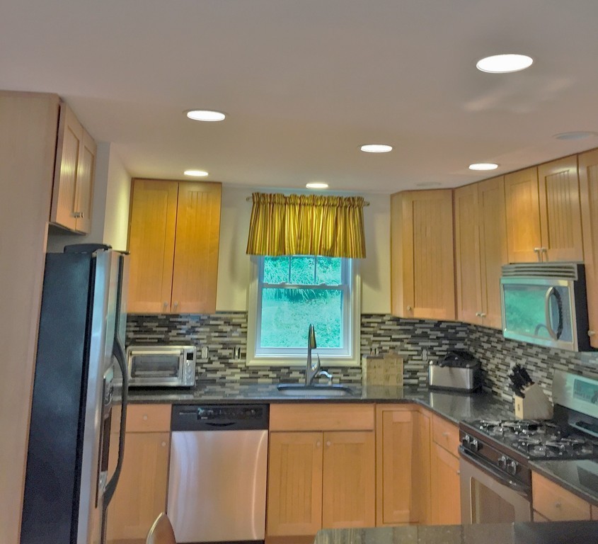 42 Boxford Road, Unit 42 Haverhill, MA 01835 - Photo 3 of 21 Gallery Image 3
